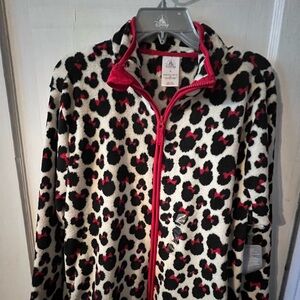Disney fleece jacket, brand new, with pockets